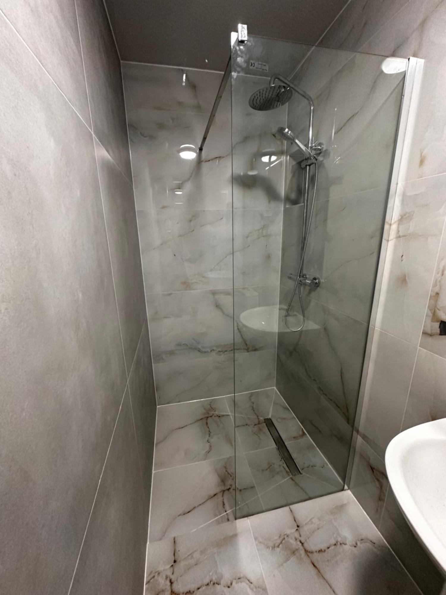ホテル West London Rest ヘイズ エクステリア 写真